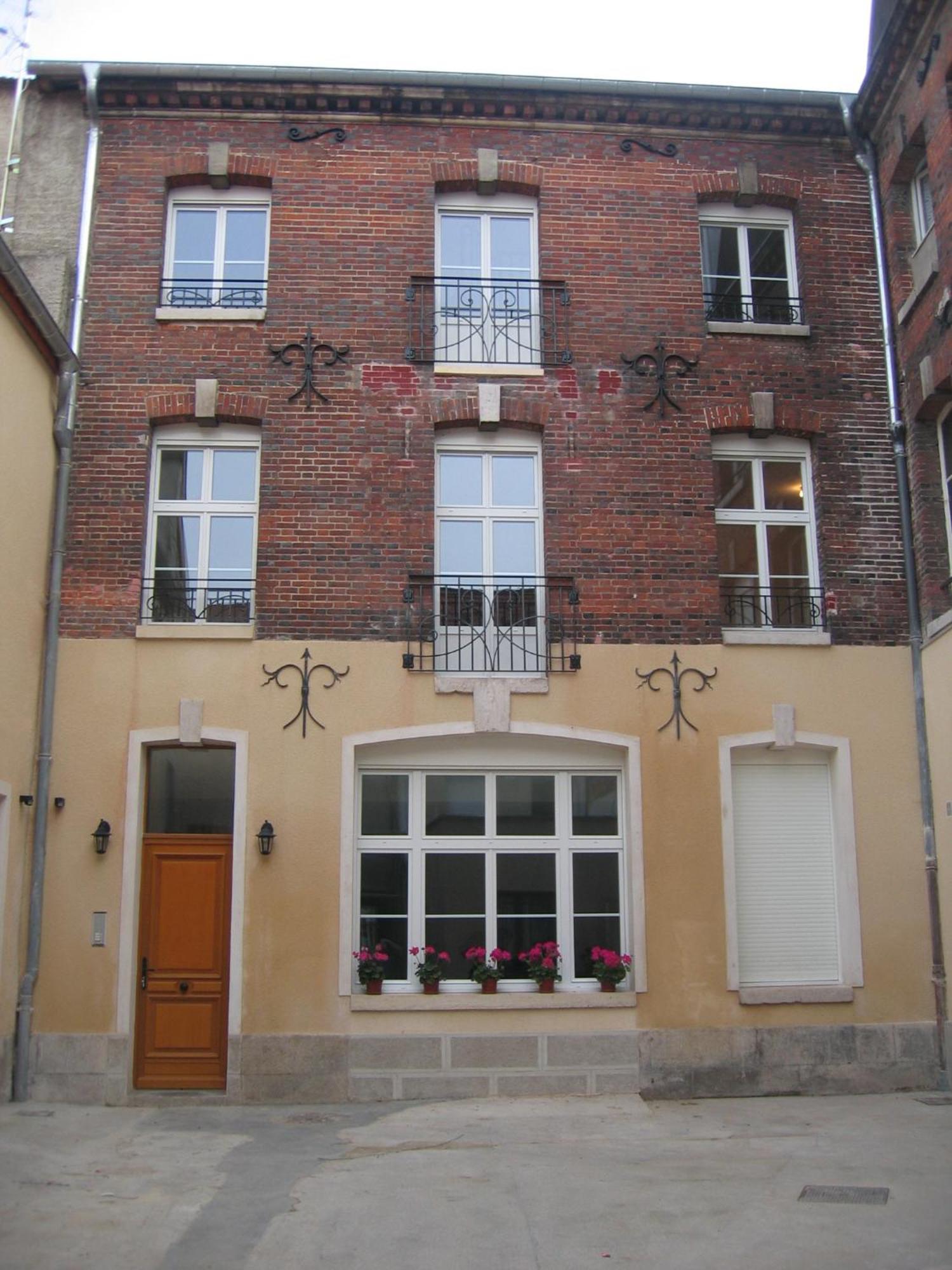 Champagne - Le Duplex - Le Loft - L'atelier - Le Cosy Epernay