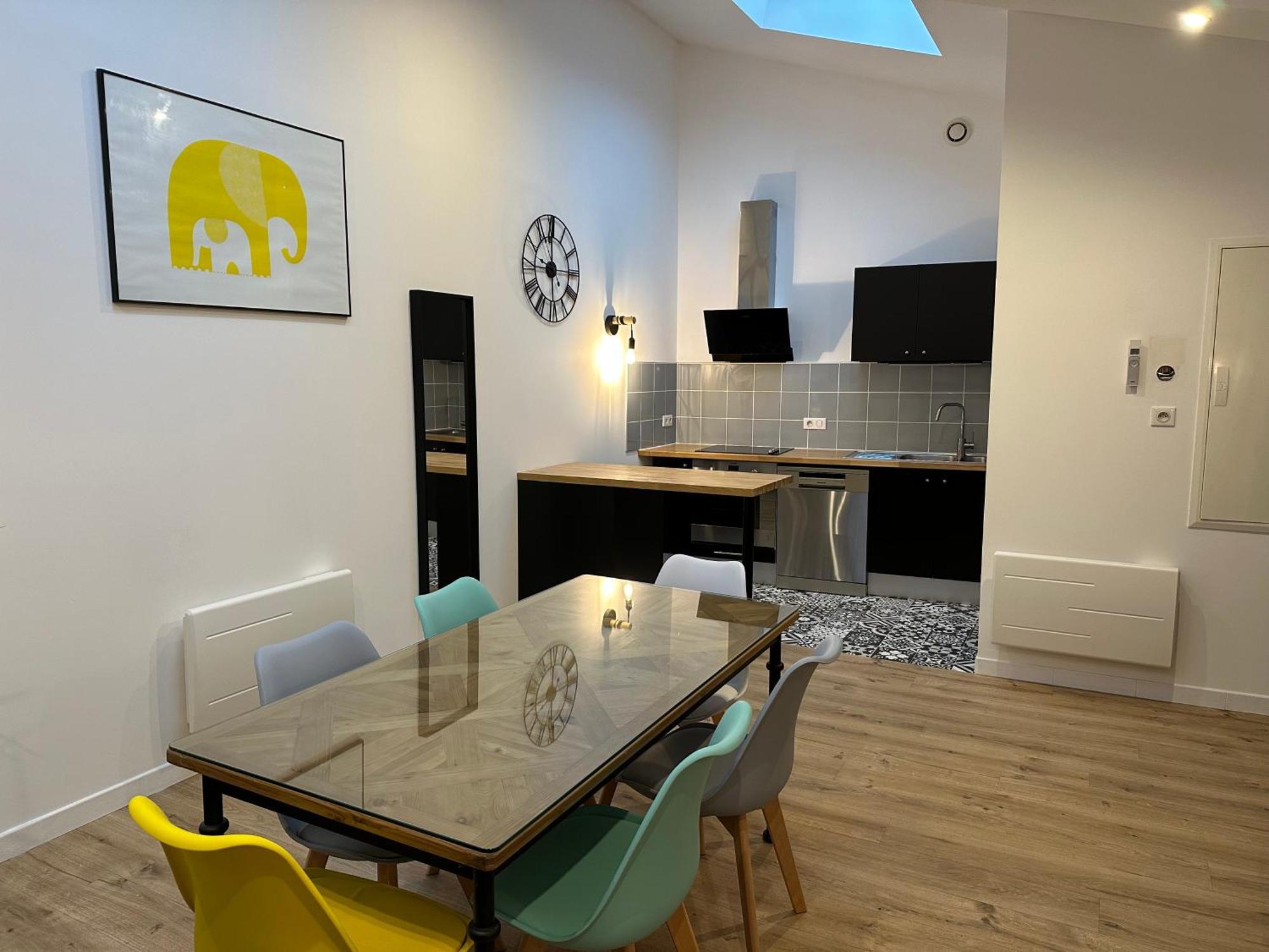 Champagne - Le Duplex - Le Loft - L'atelier - Le Cosy Apartment *