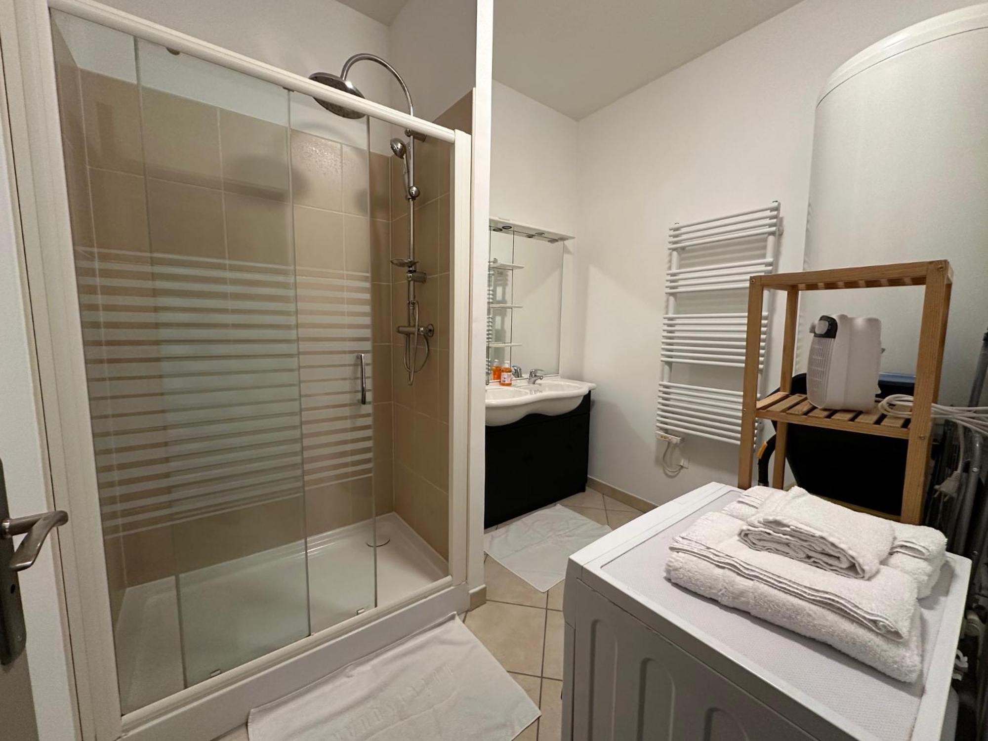 Apartment Champagne - Le Duplex - Le Loft - L'atelier - Le Cosy Epernay