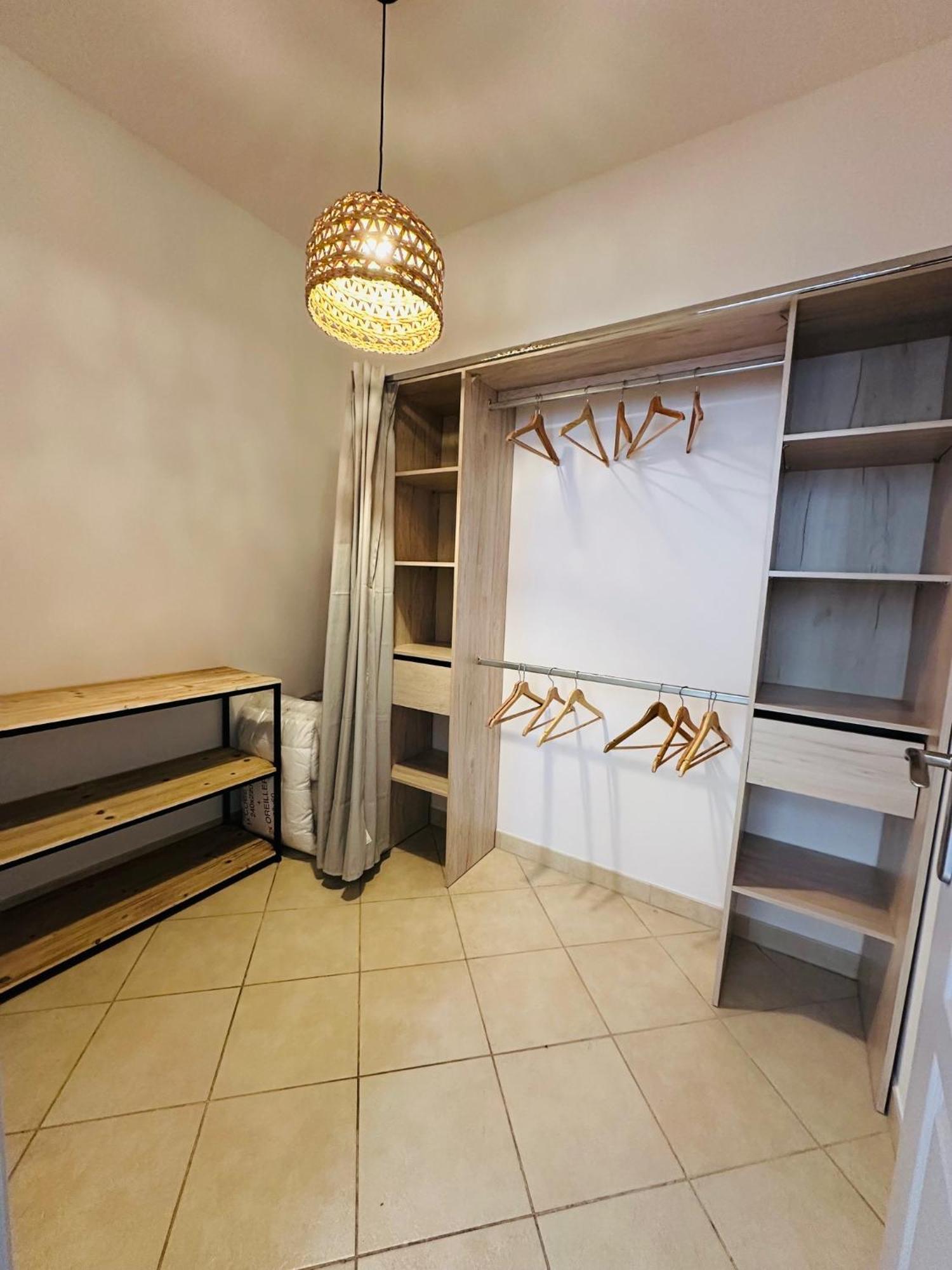 Apartment Champagne - Le Duplex - Le Loft - L'atelier - Le Cosy Epernay